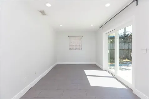 2307 Lincoln Court Brandon FL 33510