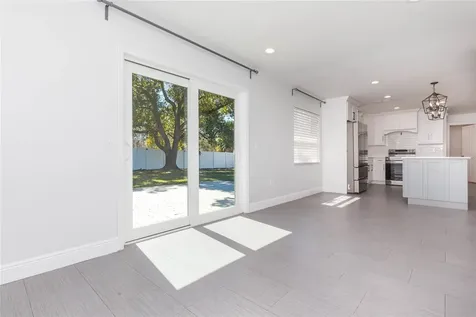 2307 Lincoln Court Brandon FL 33510