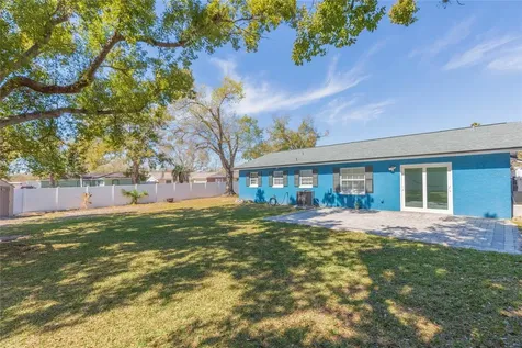 2307 Lincoln Court Brandon FL 33510