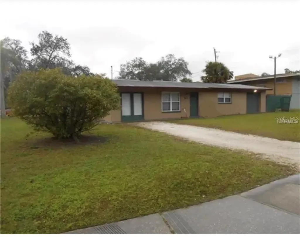 50 Midwest Parkway Sarasota FL 34232