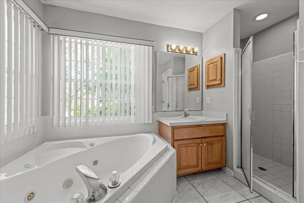 11737 Creek Drive Alachua FL 32615