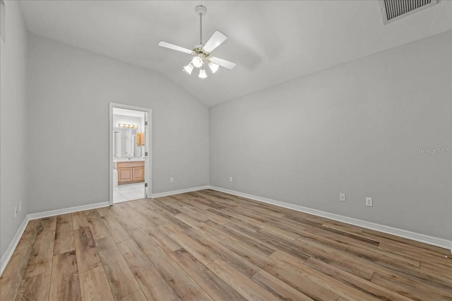 11737 Creek Drive Alachua FL 32615