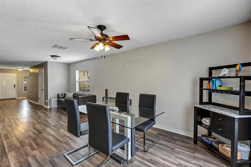 688 Cresting Oak Circle Orlando FL 32824