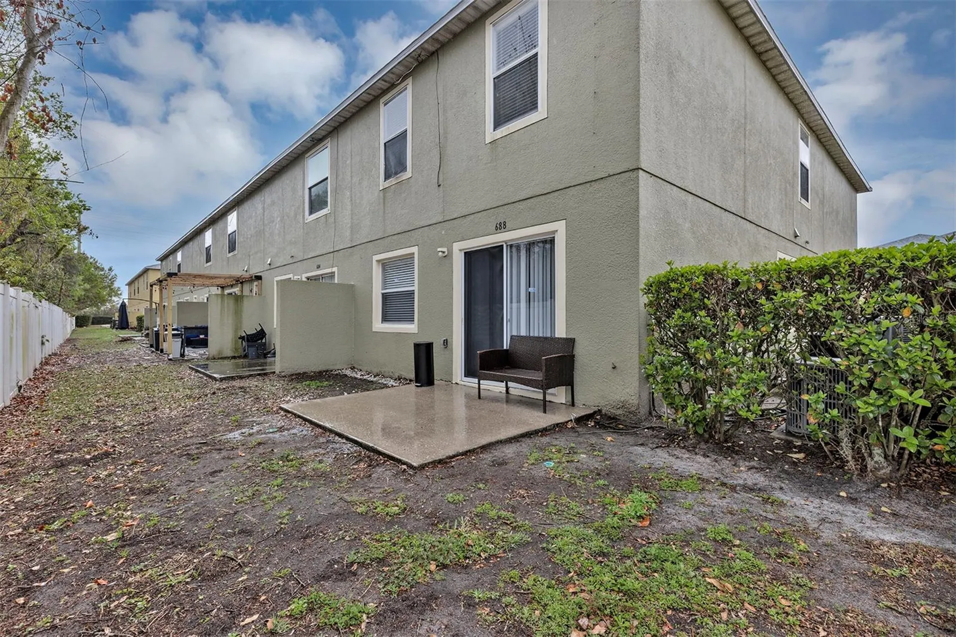 688 Cresting Oak Circle Orlando FL 32824