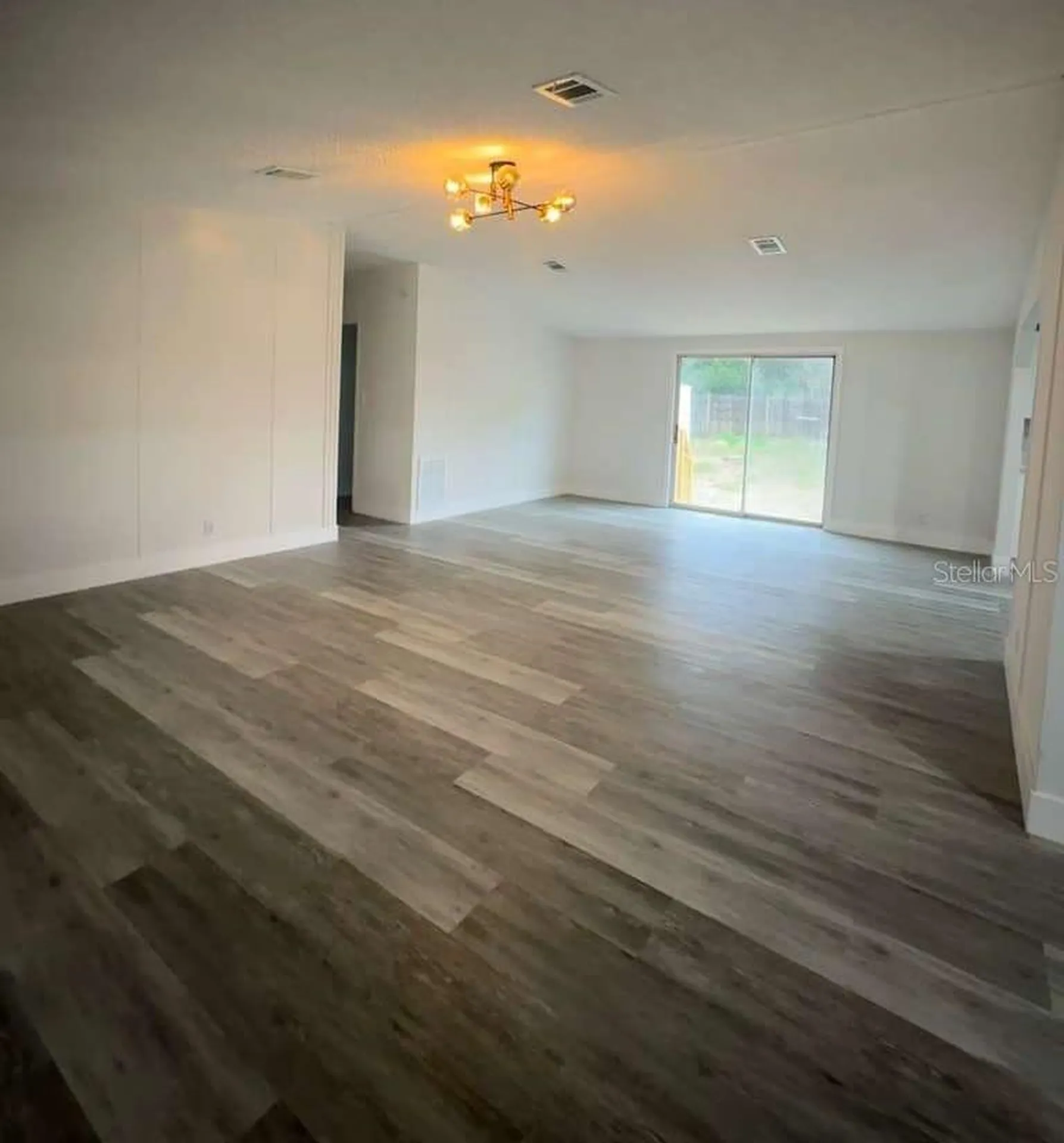154 Vanguard Circle Cocoa FL 32926