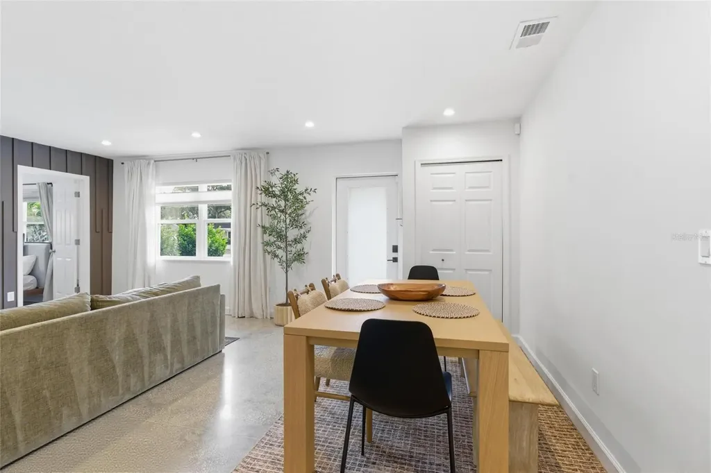 2121 Palm Terrace Sarasota FL 34231