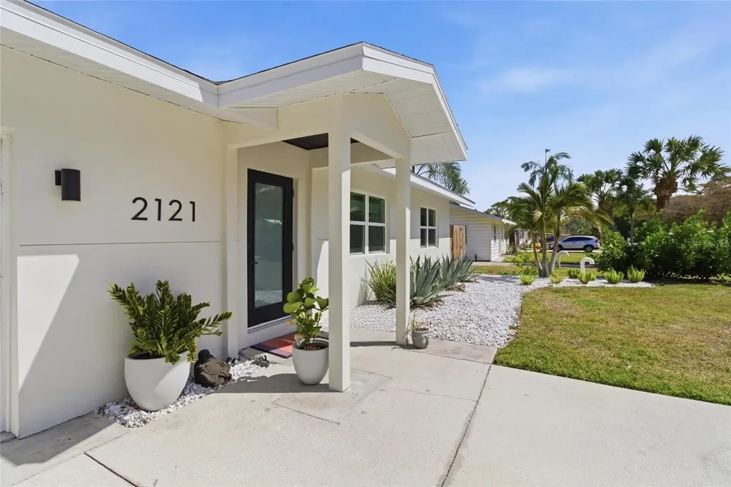 2121 Palm Terrace Sarasota FL 34231