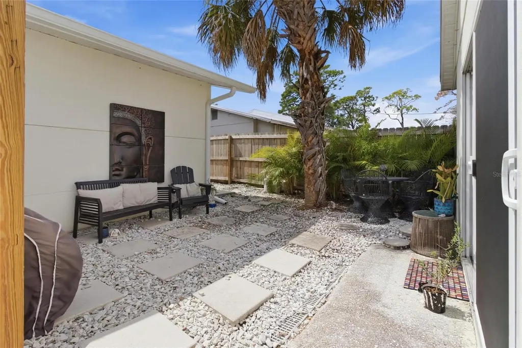 2121 Palm Terrace Sarasota FL 34231