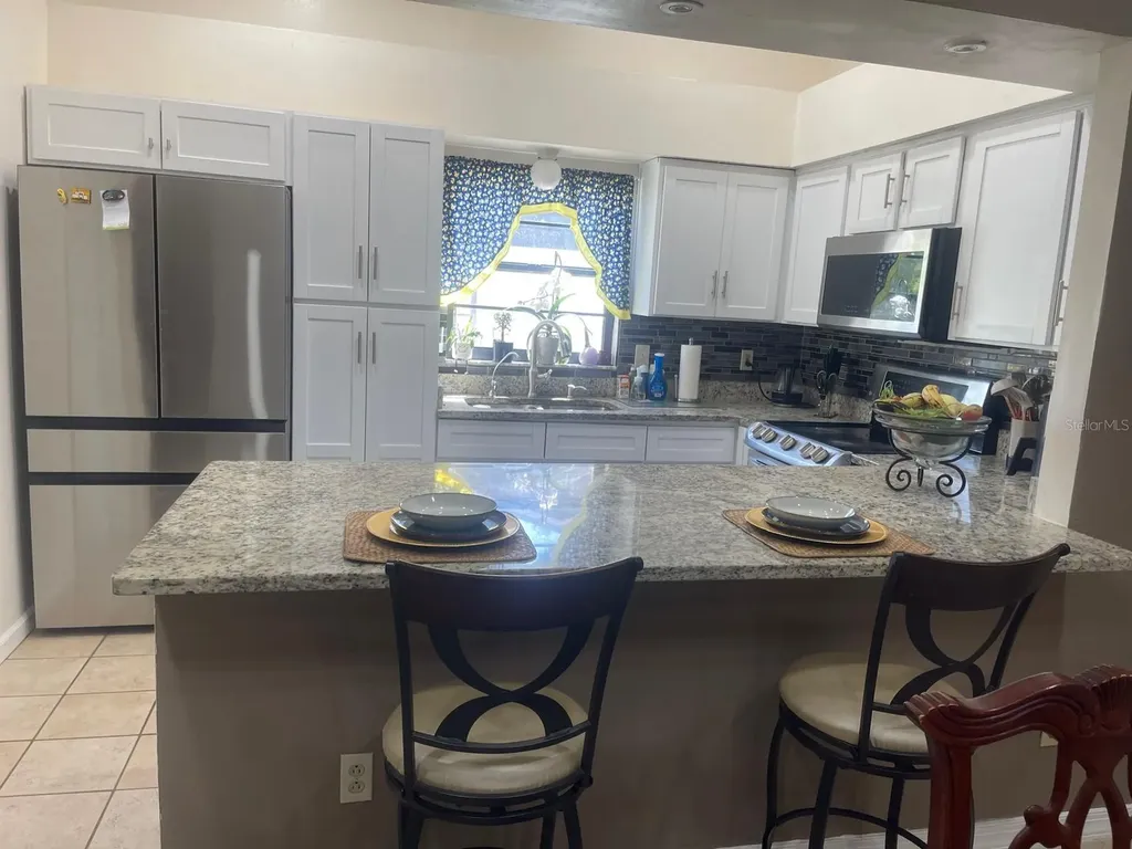 1202 Yvonne Street Apopka FL 32712