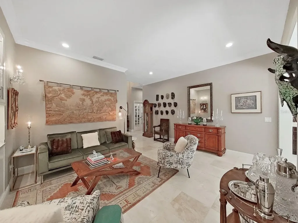 4833 Windmill Palm Terrace NE St Petersburg FL 33703