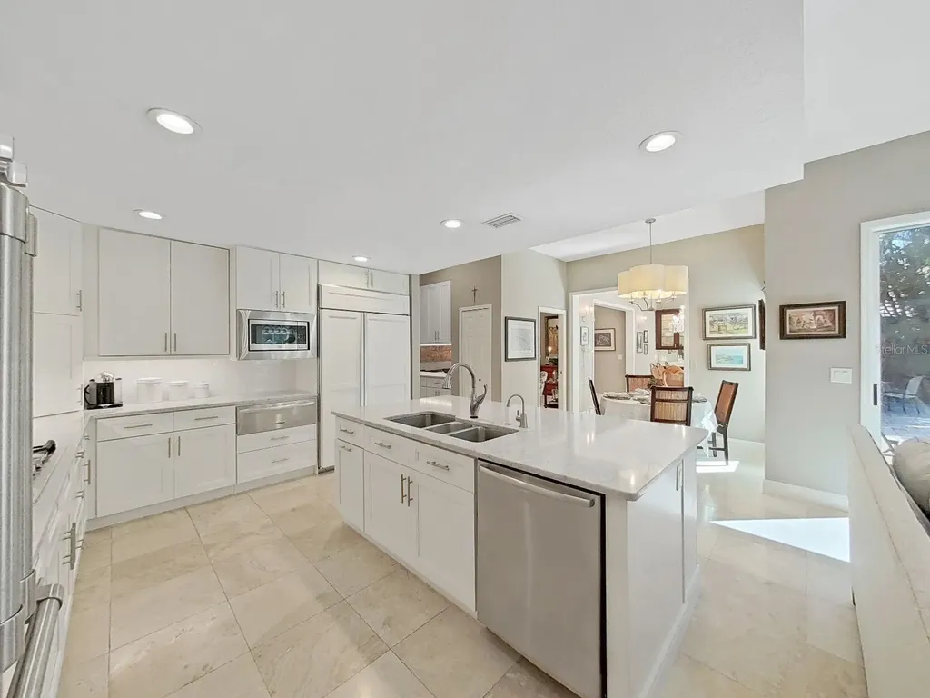 4833 Windmill Palm Terrace NE St Petersburg FL 33703