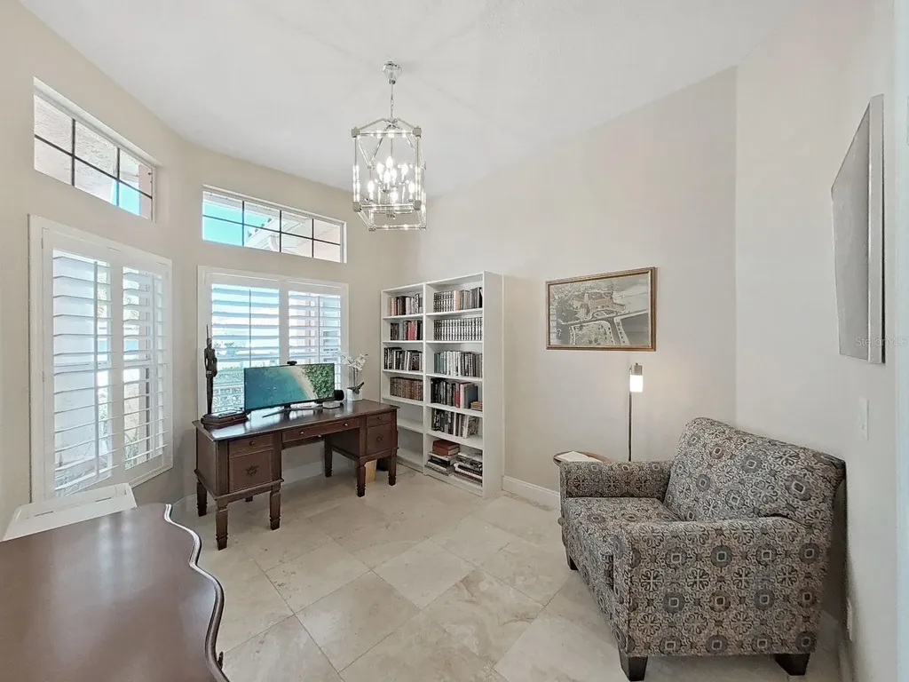 4833 Windmill Palm Terrace NE St Petersburg FL 33703