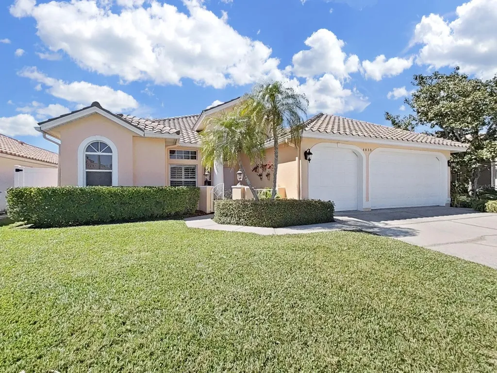 4833 Windmill Palm Terrace NE St Petersburg FL 33703