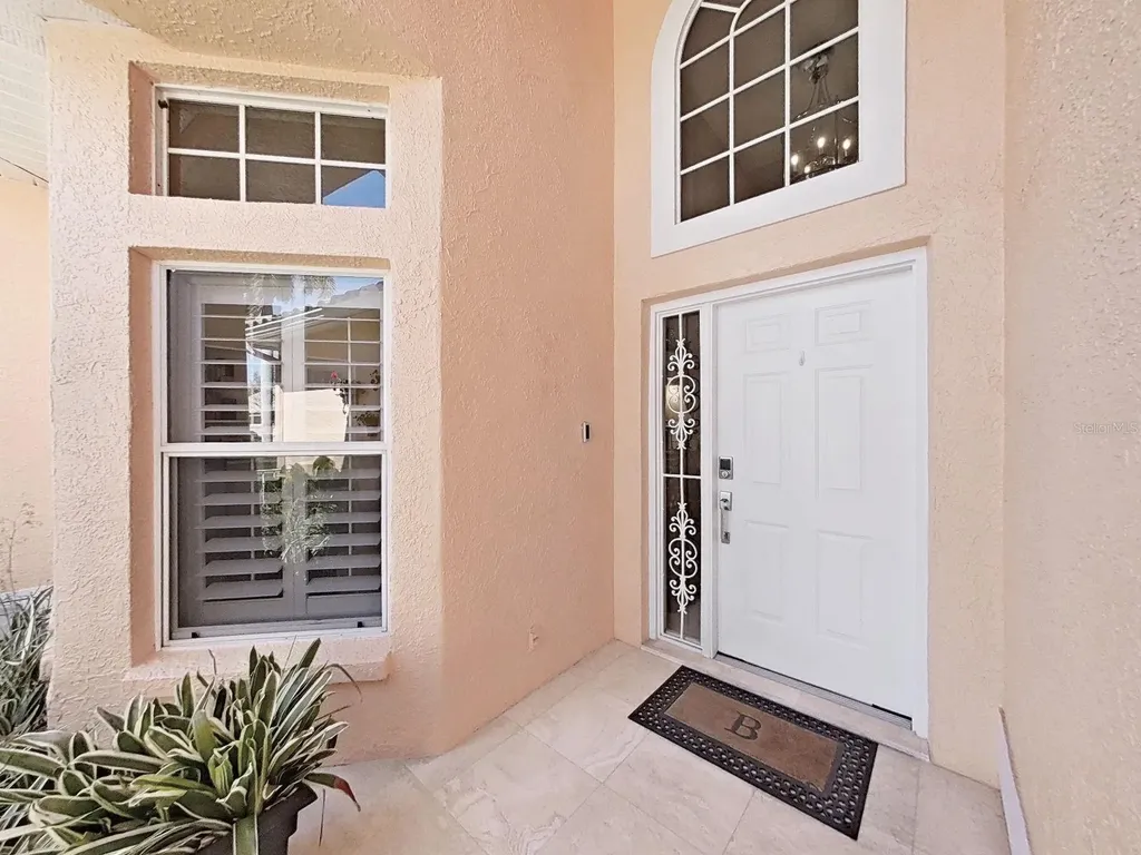 4833 Windmill Palm Terrace NE St Petersburg FL 33703