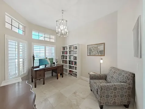 4833 Windmill Palm Terrace NE St Petersburg FL 33703