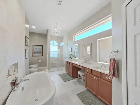 4833 Windmill Palm Terrace NE St Petersburg FL 33703