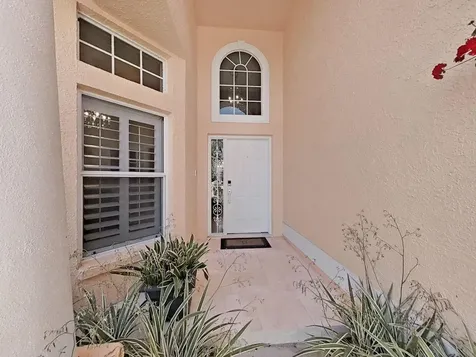4833 Windmill Palm Terrace NE St Petersburg FL 33703
