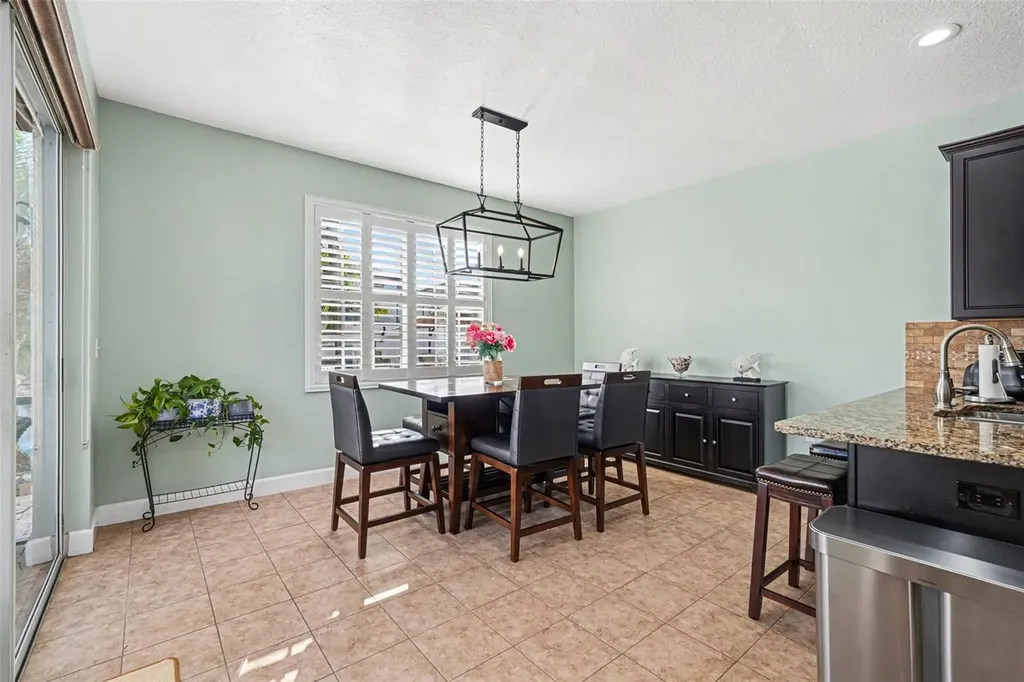10618 Hatteras Drive Tampa FL 33615