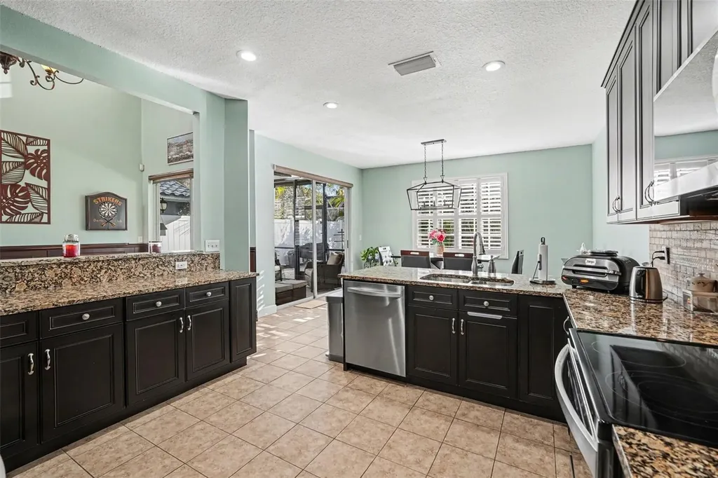 10618 Hatteras Drive Tampa FL 33615