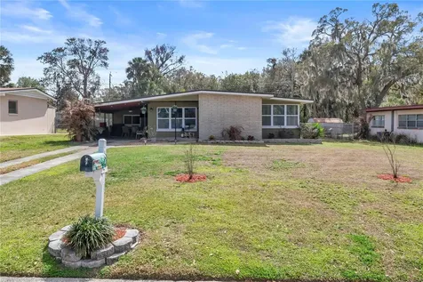 115 W Woodland Drive Sanford FL 32773