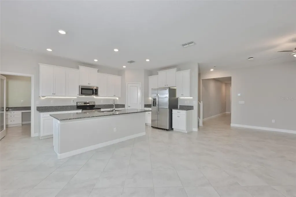 11454 Freshwater Ridge Drive Riverview FL 33569