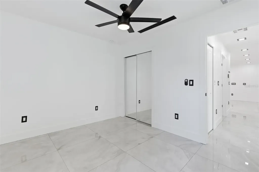 10104 N Dartmouth Avenue Tampa FL 33612