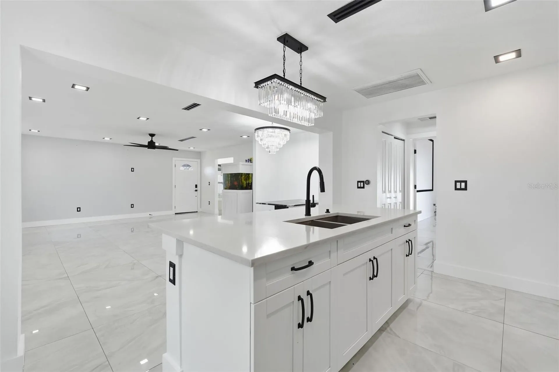 10104 N Dartmouth Avenue Tampa FL 33612