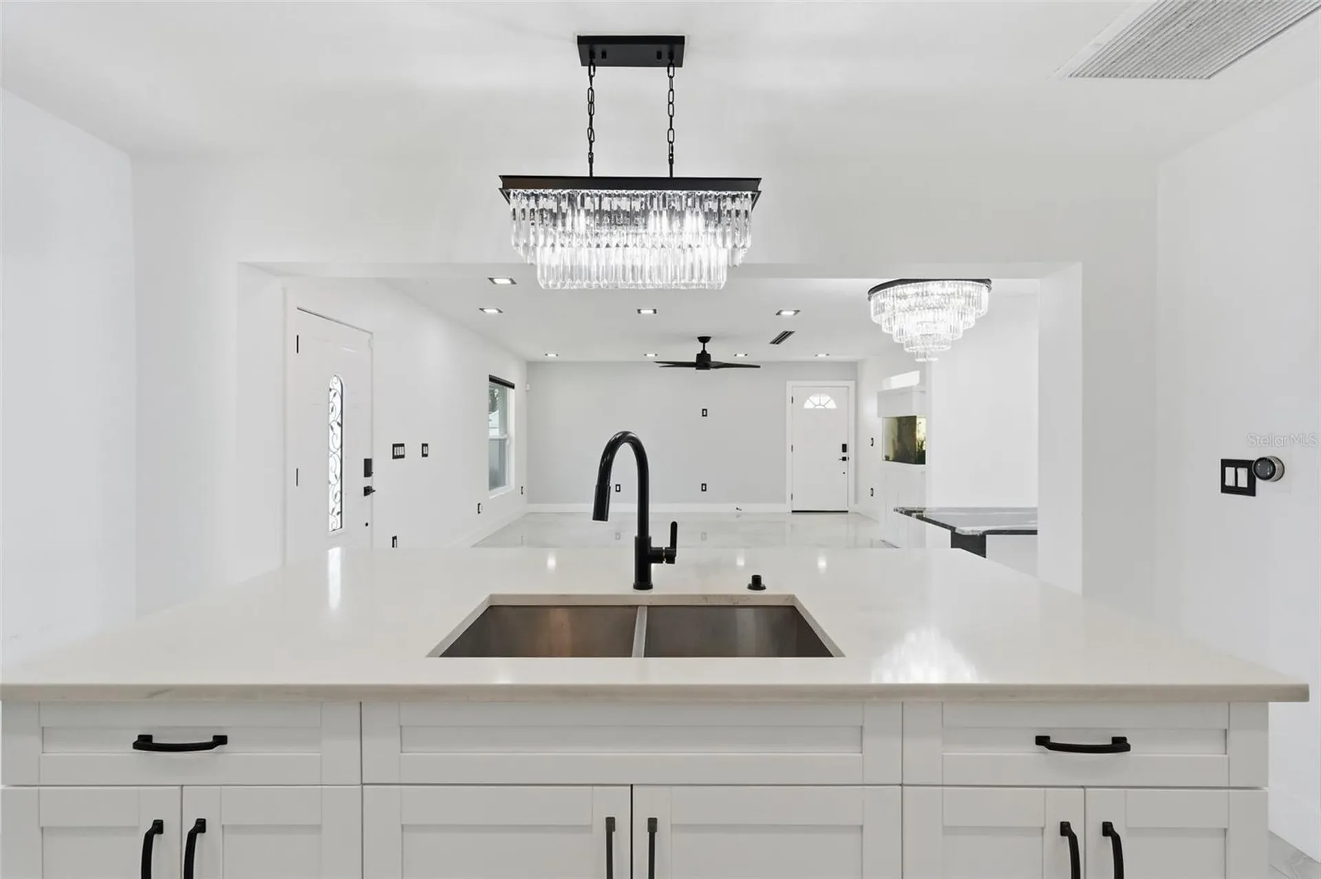 10104 N Dartmouth Avenue Tampa FL 33612