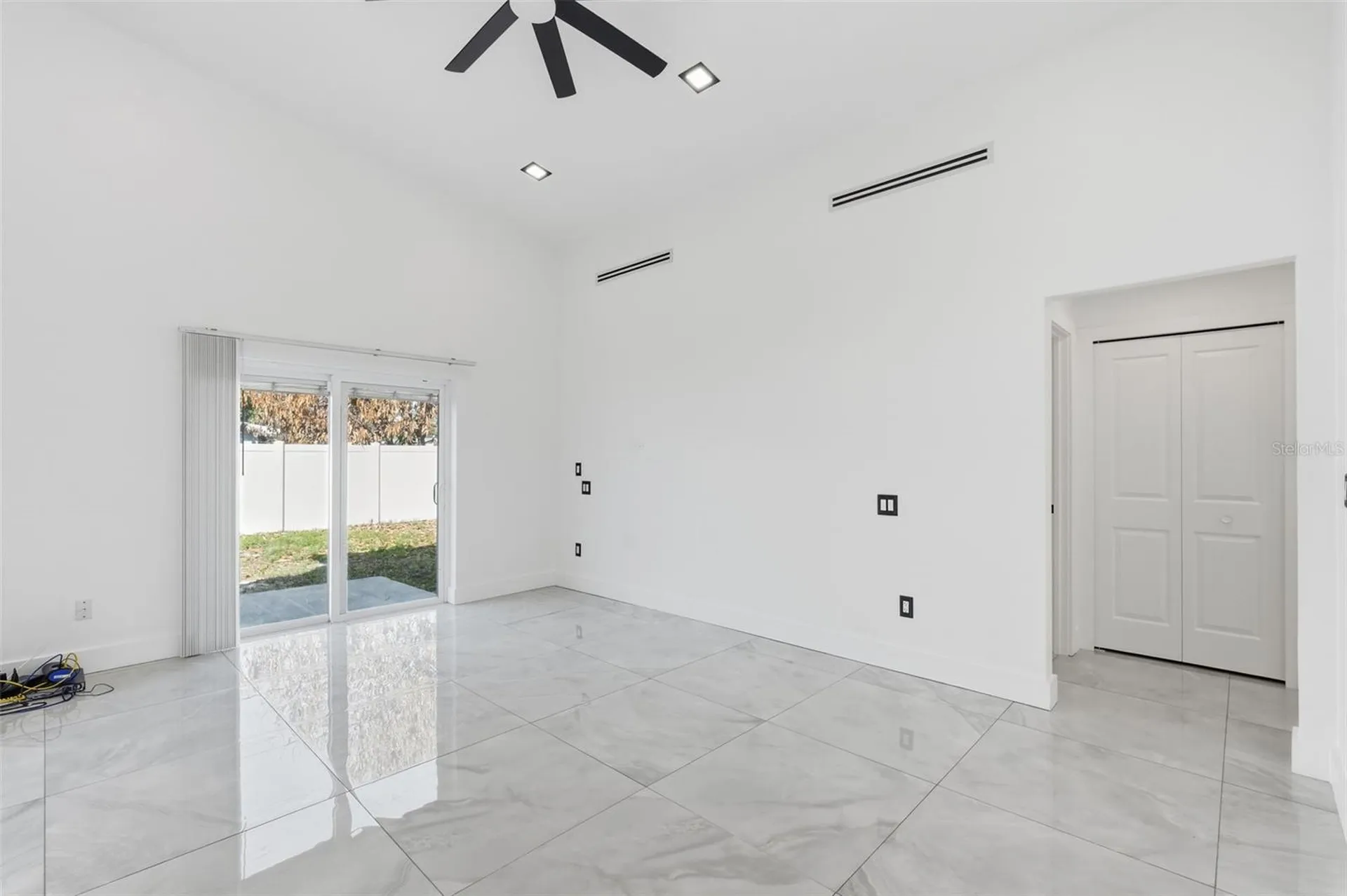 10104 N Dartmouth Avenue Tampa FL 33612