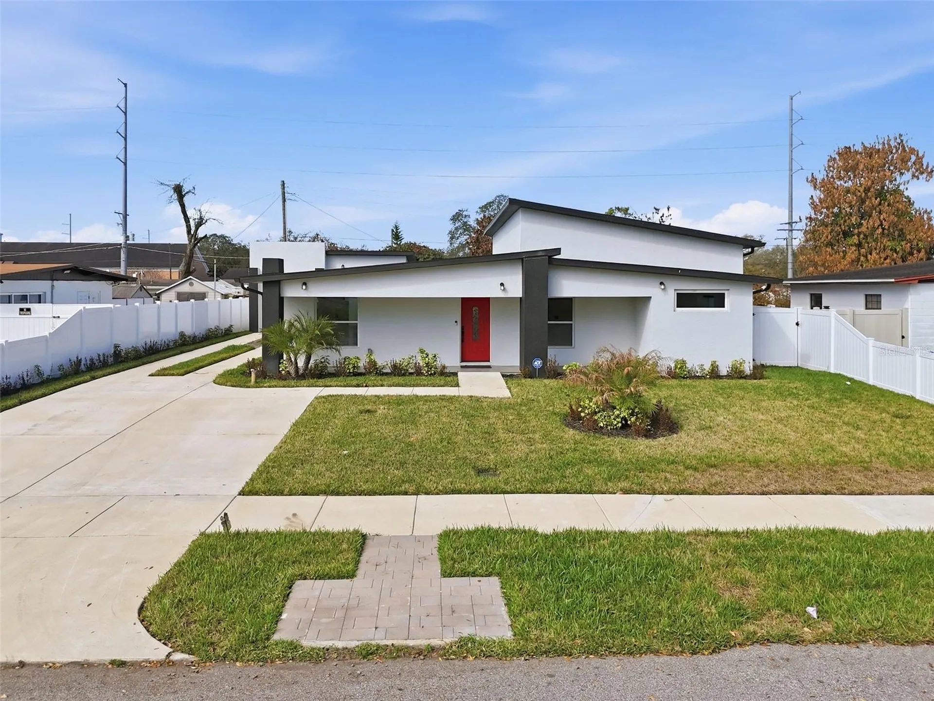 10104 N Dartmouth Avenue Tampa FL 33612