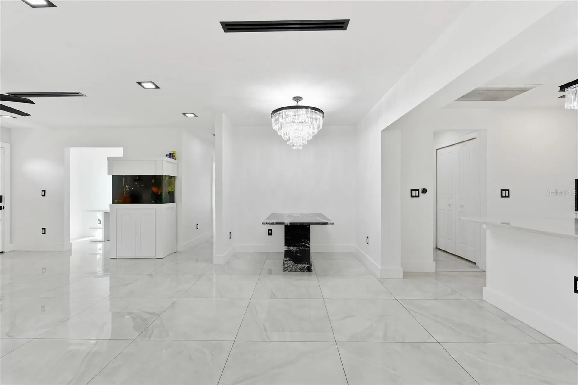 10104 N Dartmouth Avenue Tampa FL 33612