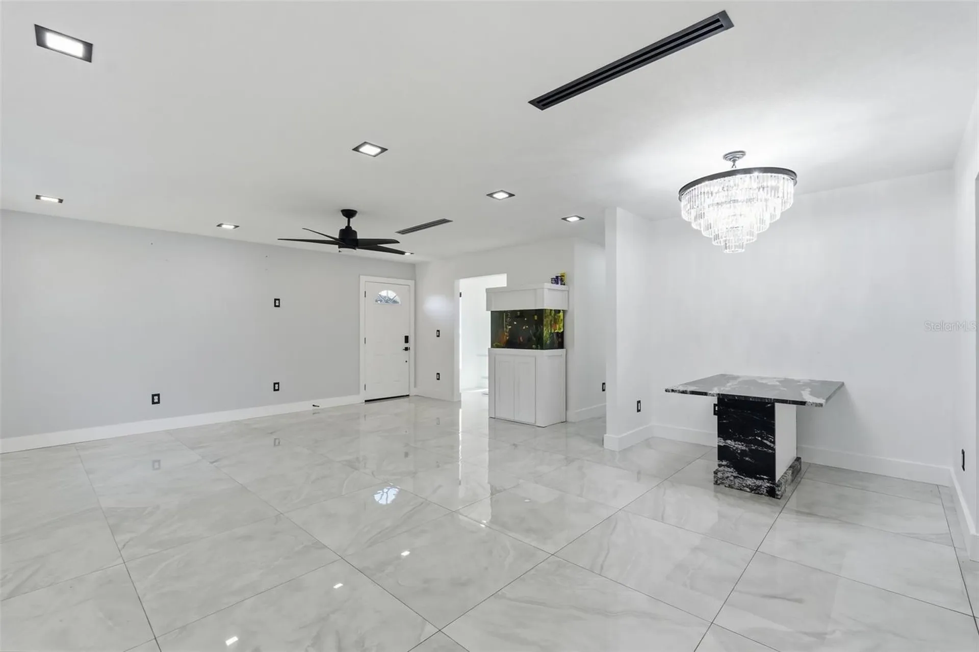 10104 N Dartmouth Avenue Tampa FL 33612