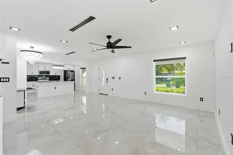 10104 N Dartmouth Avenue Tampa FL 33612