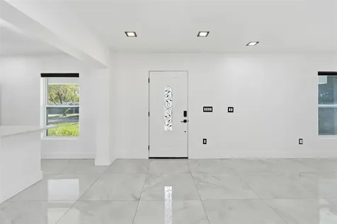 10104 N Dartmouth Avenue Tampa FL 33612