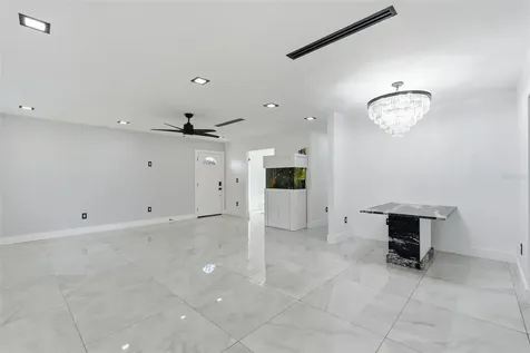 10104 N Dartmouth Avenue Tampa FL 33612