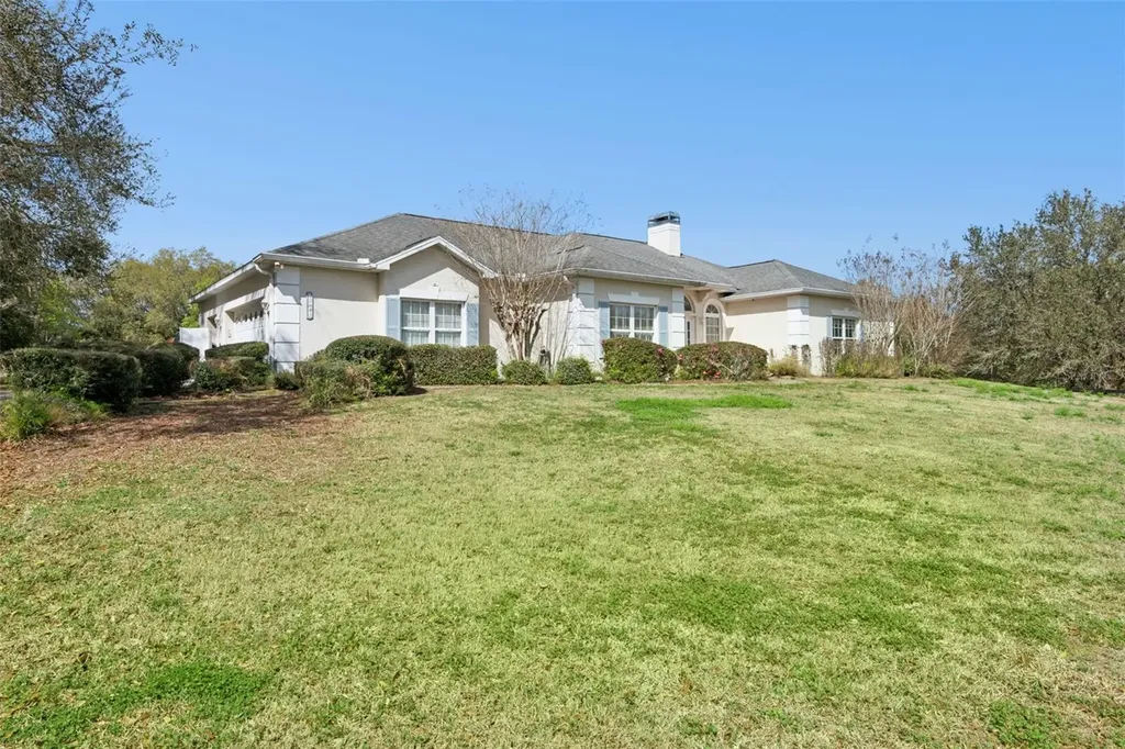 22841 Stallion Drive Sorrento FL 32776