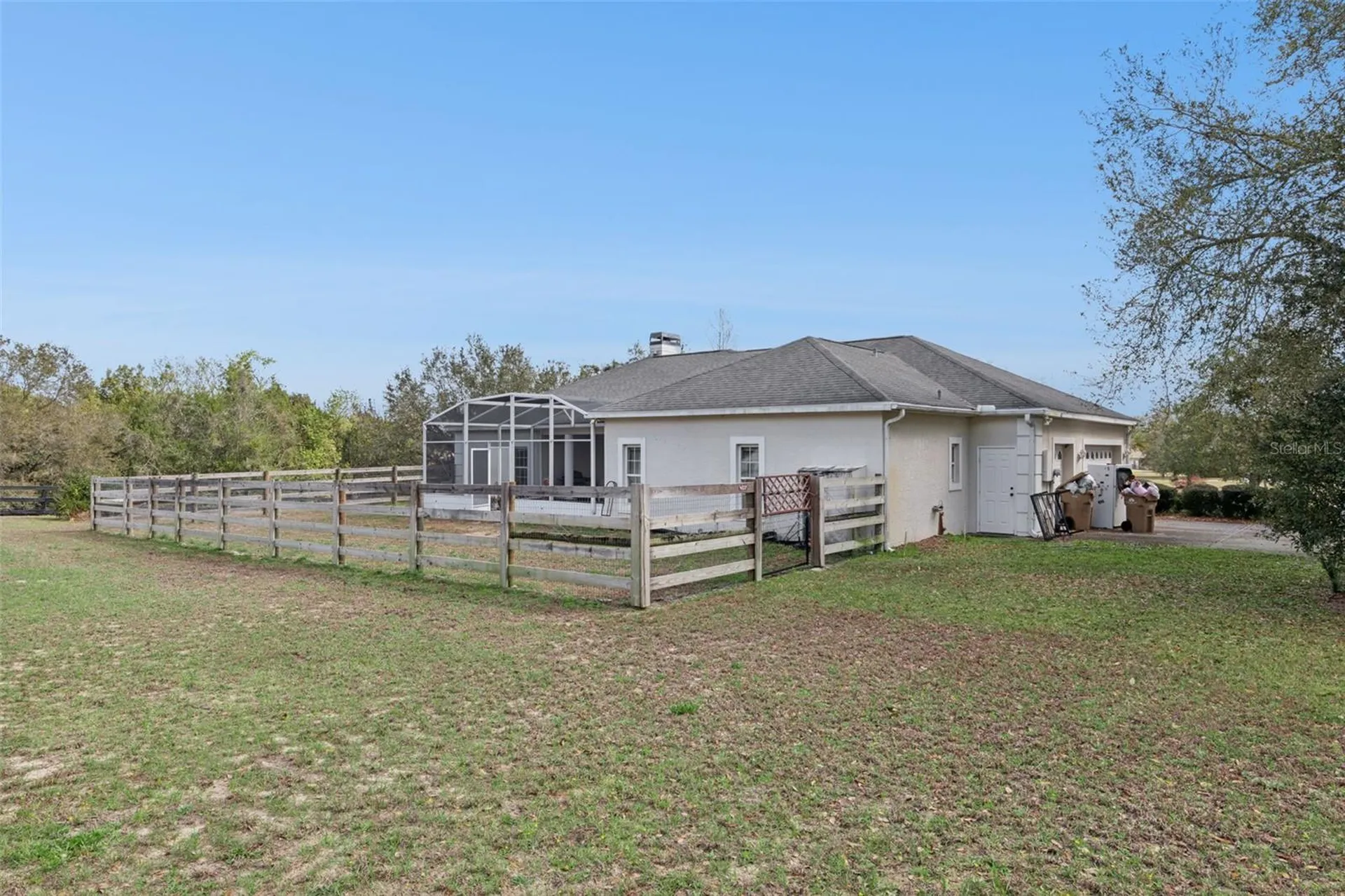 22841 Stallion Drive Sorrento FL 32776