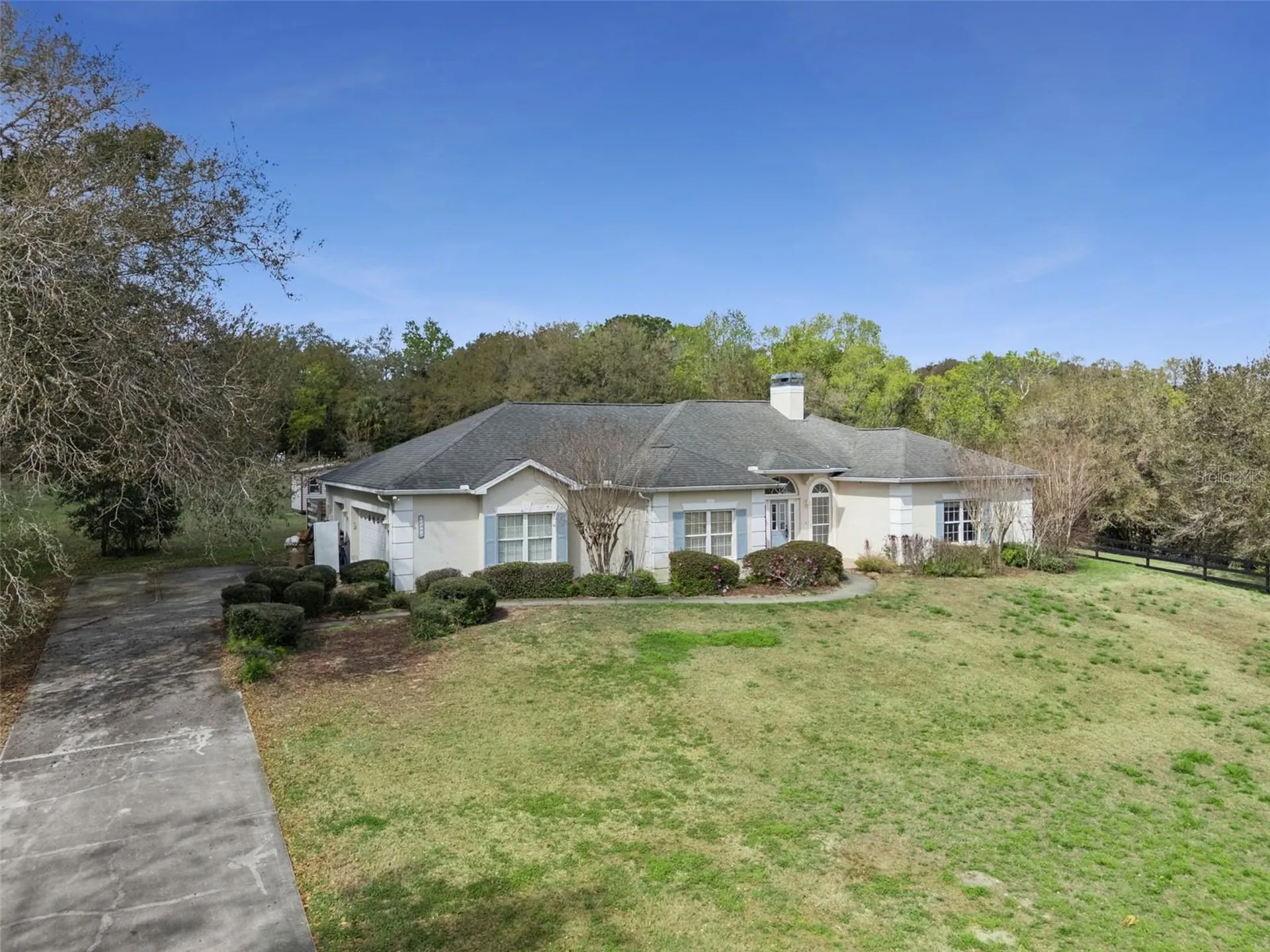 22841 Stallion Drive Sorrento FL 32776