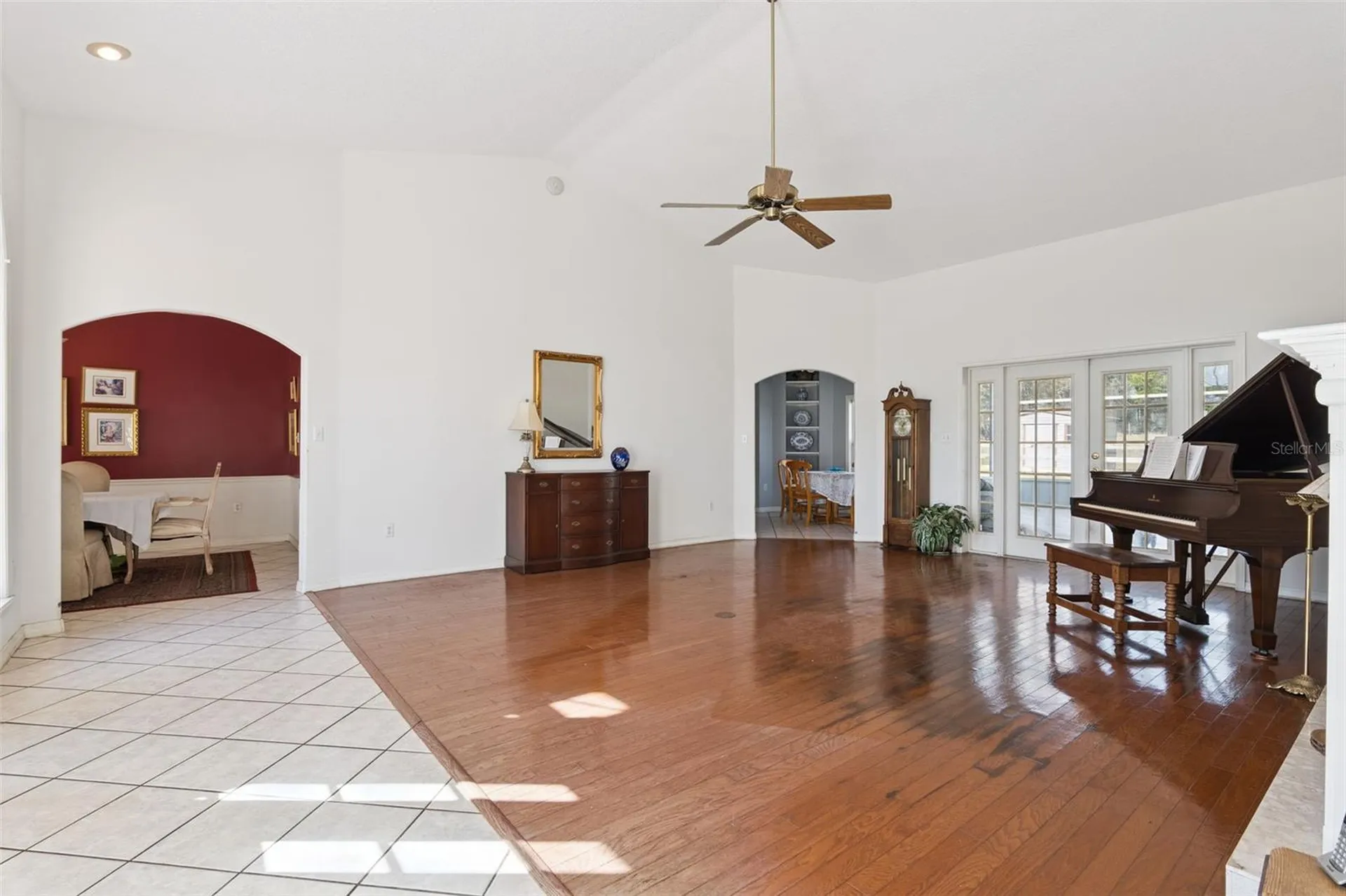 22841 Stallion Drive Sorrento FL 32776