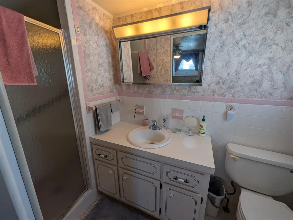 107 48th Avenue Drive W Bradenton FL 34207