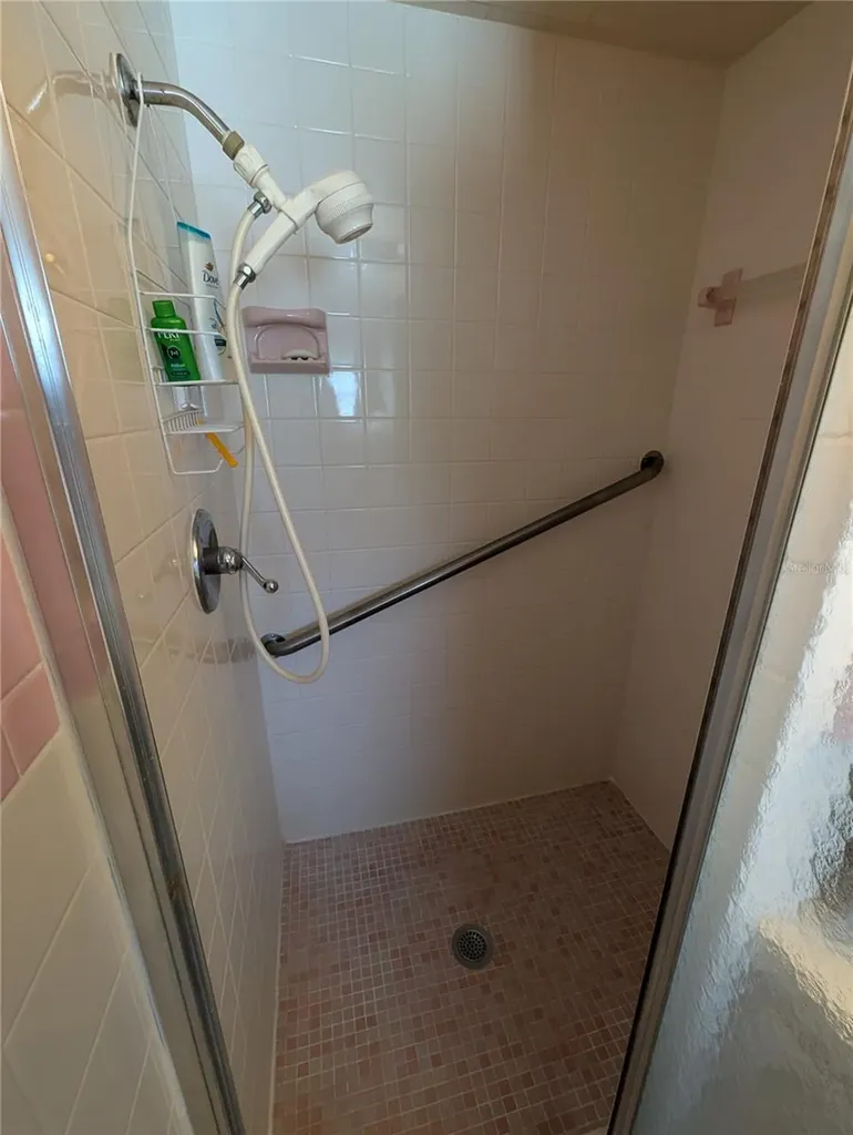 107 48th Avenue Drive W Bradenton FL 34207