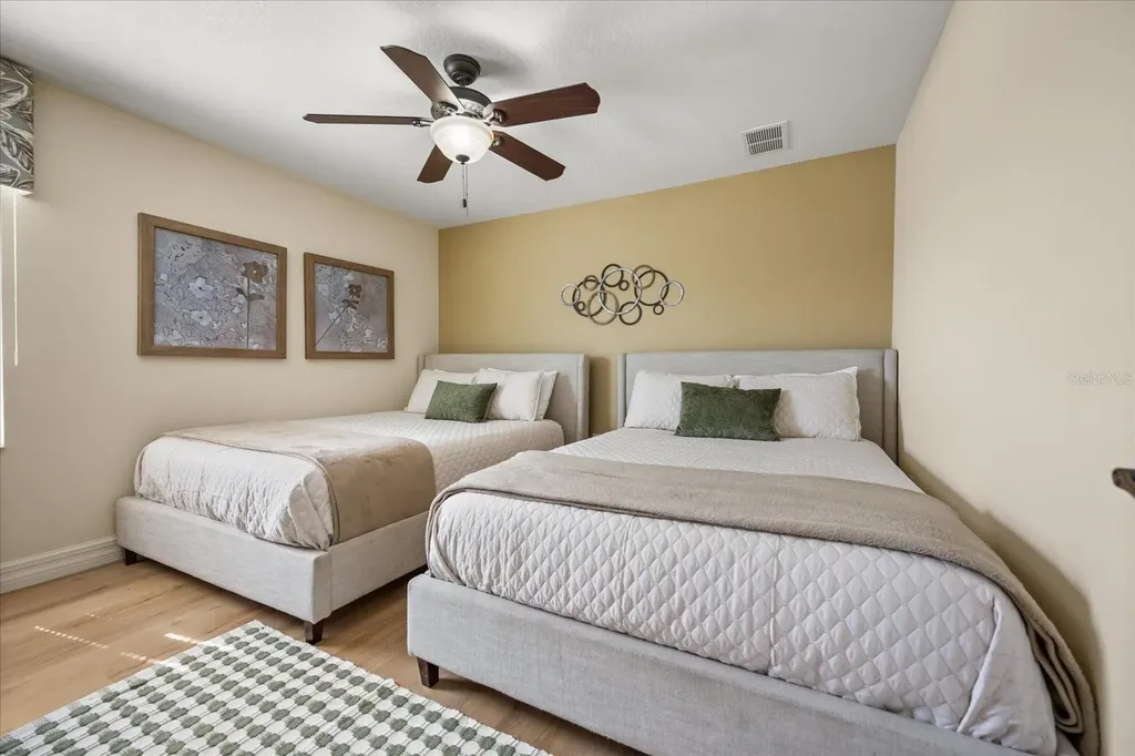 1484 Moon Valley Drive Davenport FL 33896