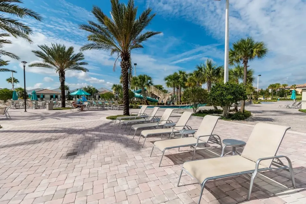 1484 Moon Valley Drive Davenport FL 33896