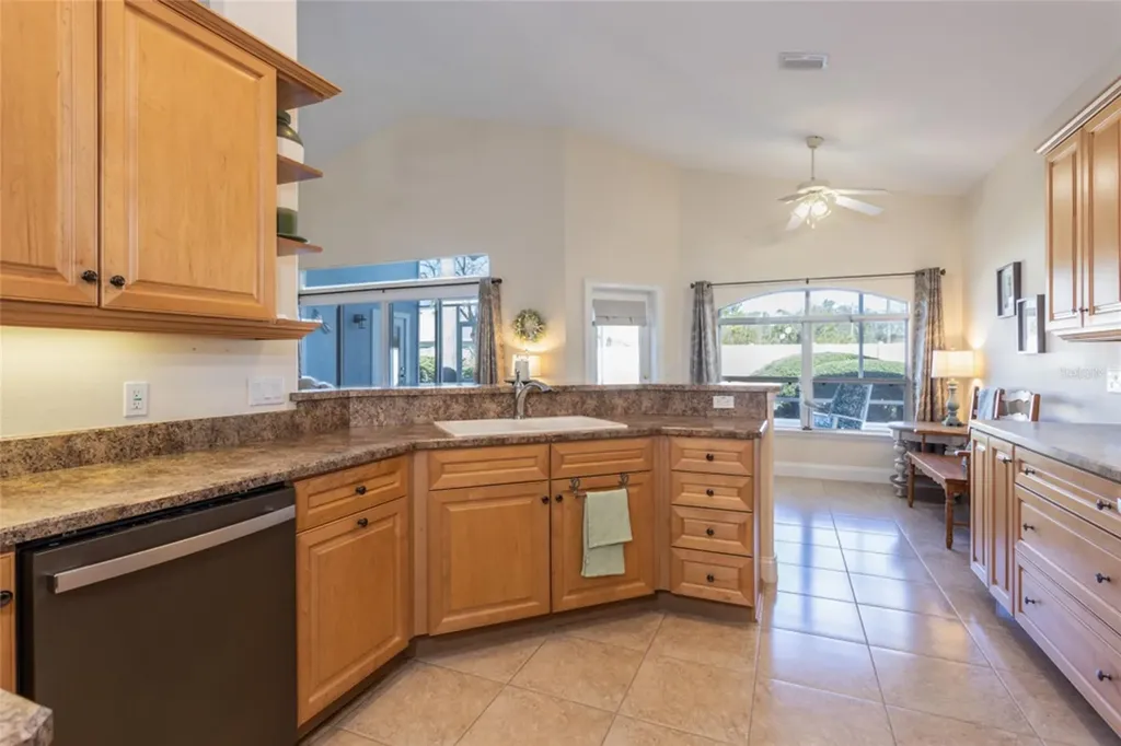 11 Faircastle Lane Palm Coast FL 32137