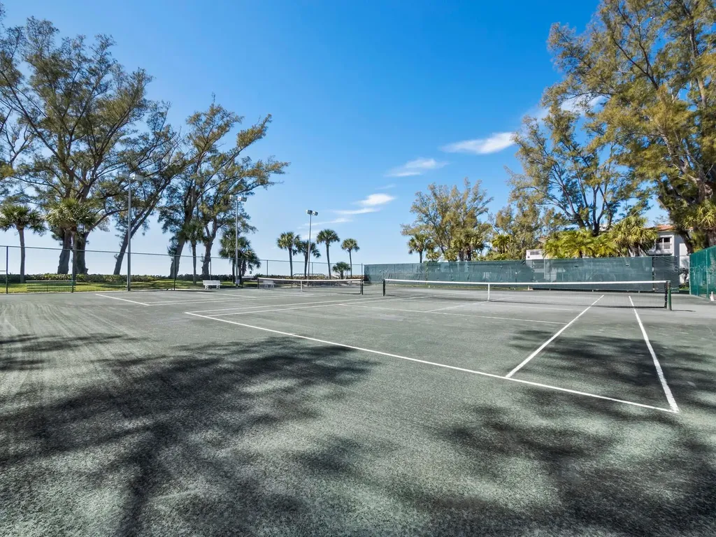 5055 Gulf Of Mexico Drive Longboat Key FL 34228