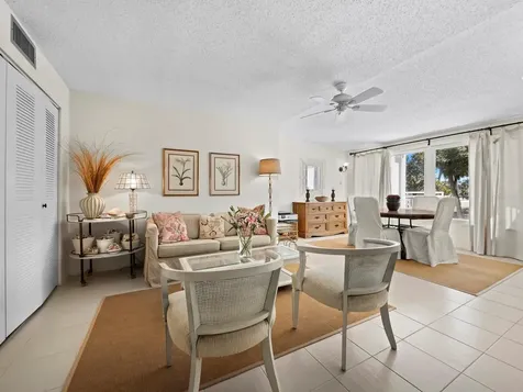 5055 Gulf Of Mexico Drive Longboat Key FL 34228