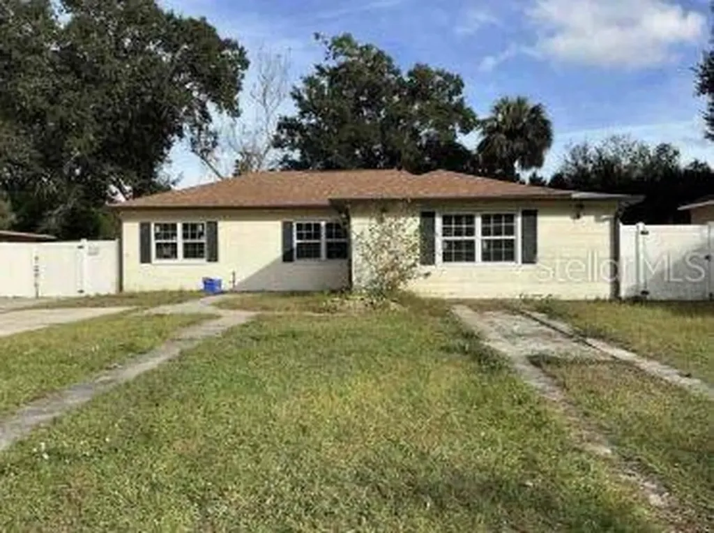 2427 Princeton Avenue Sanford FL 32771