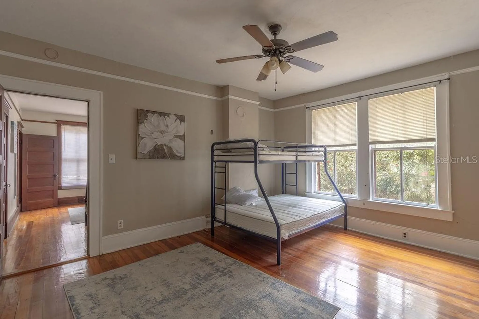 907 NW 11th Avenue Gainesville FL 32601