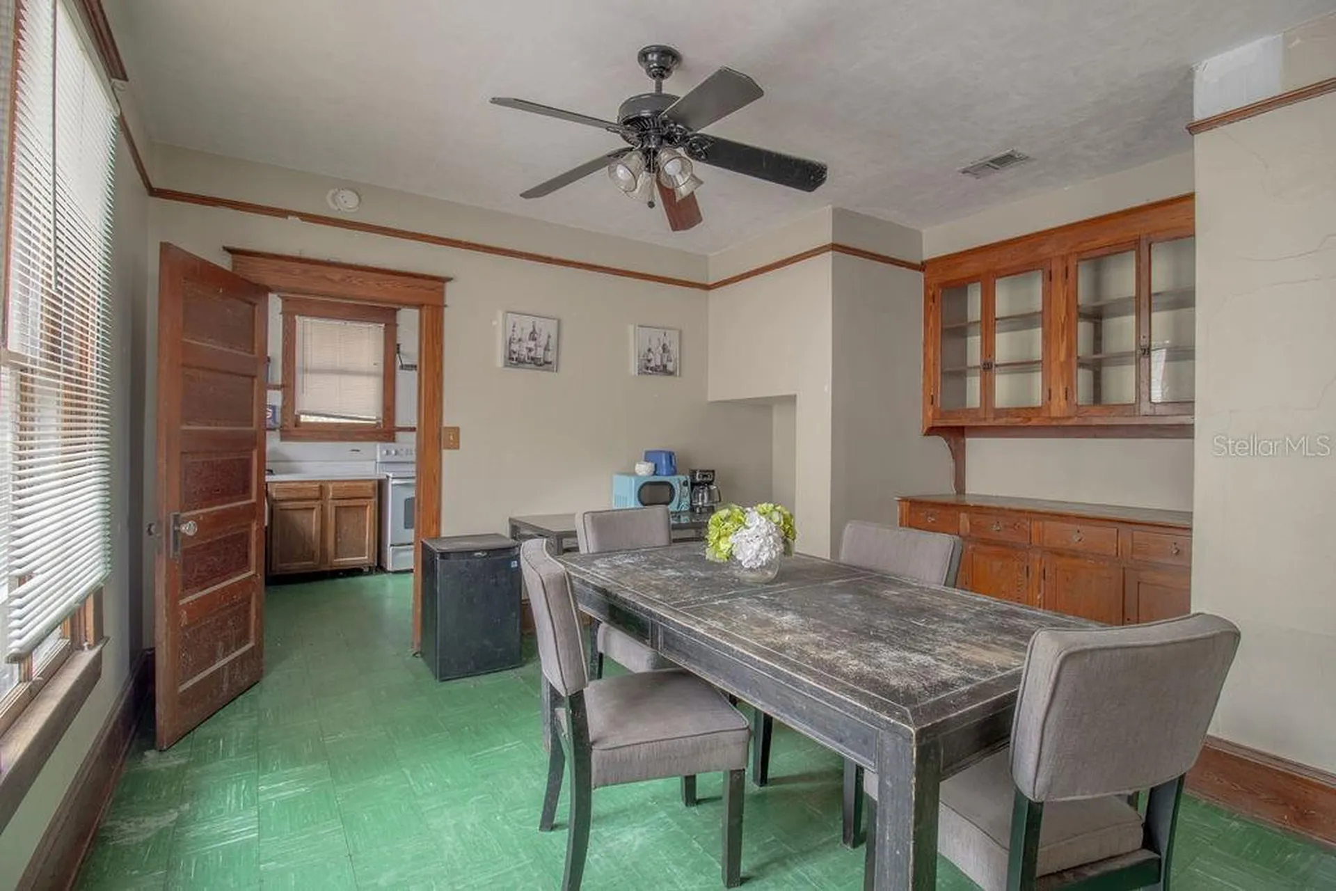 907 NW 11th Avenue Gainesville FL 32601