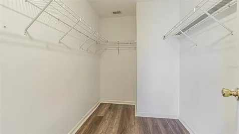 11048 Moshie Lane San Antonio FL 33576